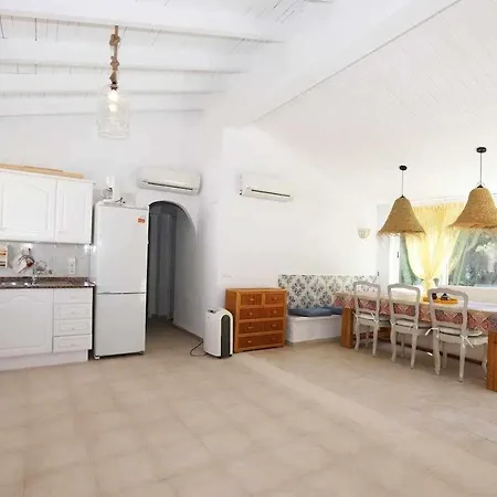 Вилла V57 Chalet Independiente Con Piscina Privada Дения