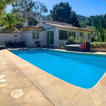 V57 Chalet Independiente Con Piscina Privada